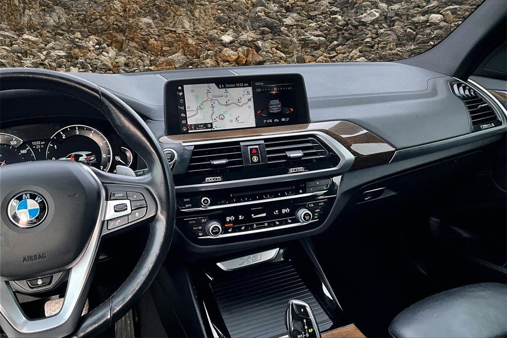 Used 2018 BMW X3 xDrive30i w/ Premium Package image 6