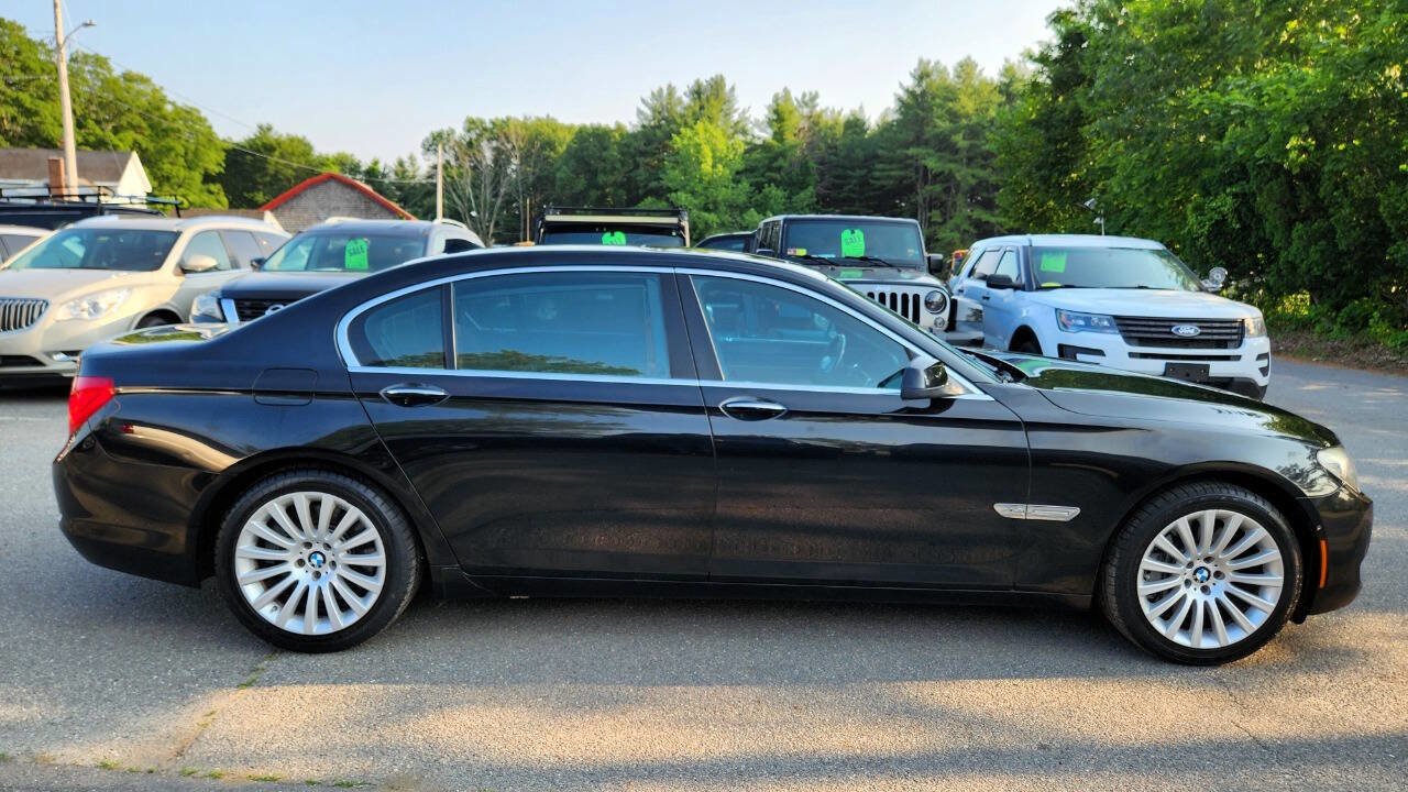 Used 2011 BMW 750Li xDrive 750Li xDrive AWD 4dr Sedan image 18