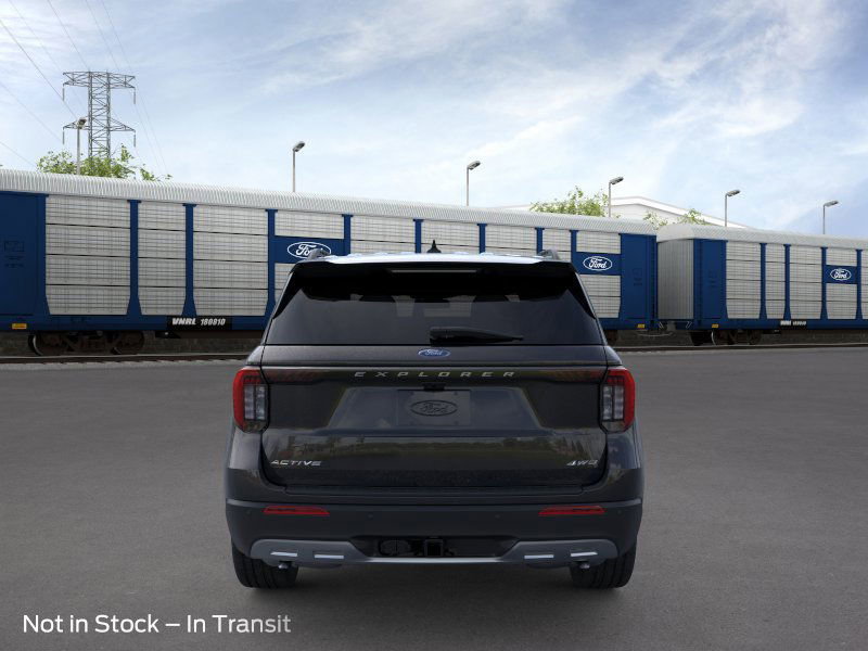 New 2025 Ford Explorer Active image 5