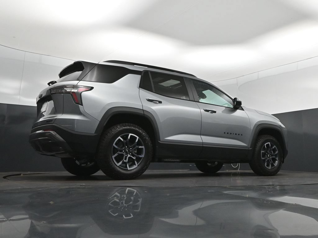 New 2026 Chevrolet Equinox ACTIV w/ Convenience Package III FWD image 42