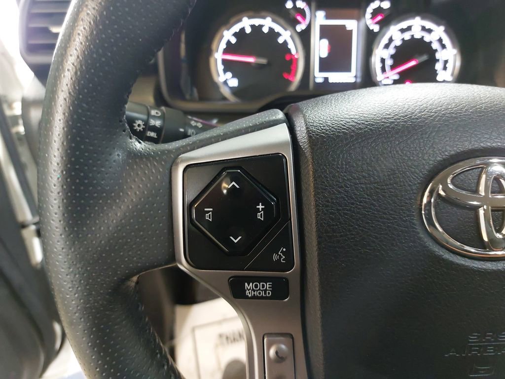Used 2022 Toyota 4Runner TRD Sport w/ Technology Package RWD image 18