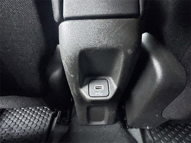 Used 2020 Jeep Renegade Latitude w/ Cold Weather Group image 11