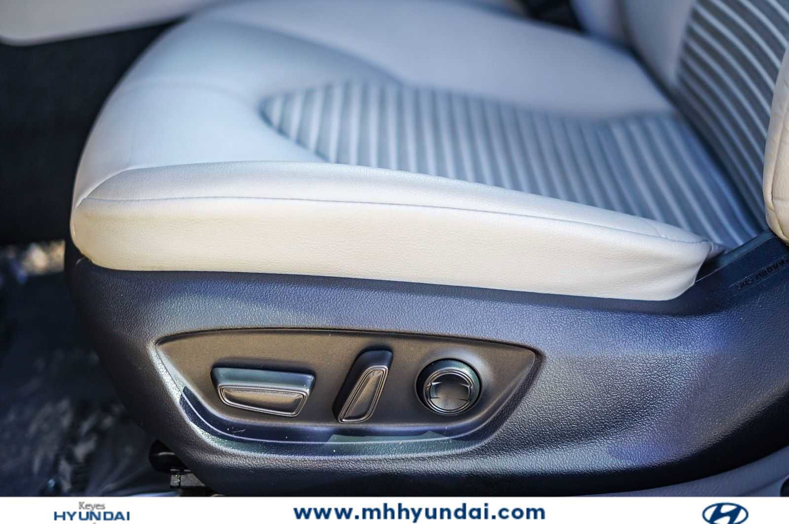 Used 2023 Toyota Camry SE FWD image 20