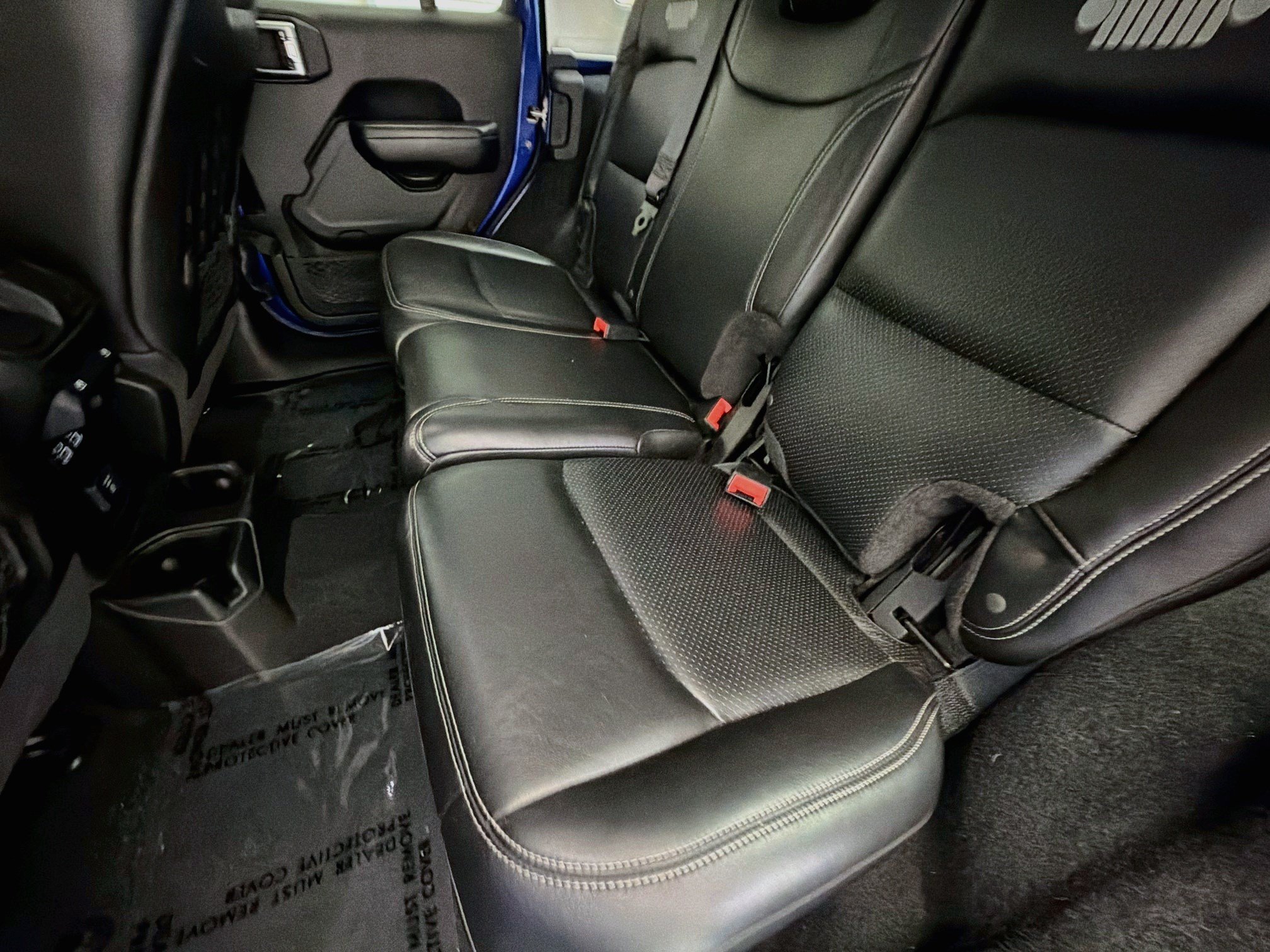 Used 2018 Jeep Wrangler Unlimited Rubicon AWD/4WD image 13