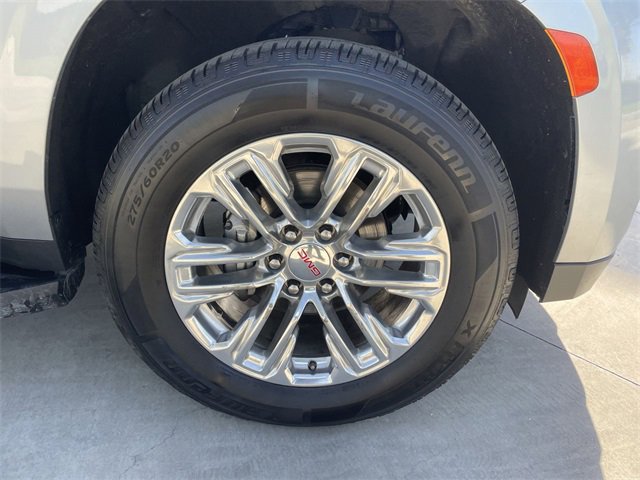 Used 2023 GMC Yukon SLT image 32