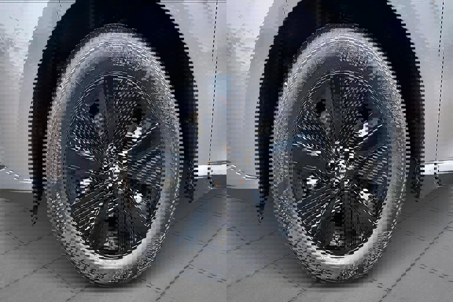 Certified 2025 Nissan Murano SV image 10