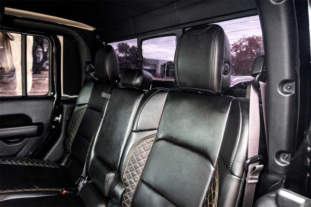 Used 2021 Jeep Gladiator Overland image 26