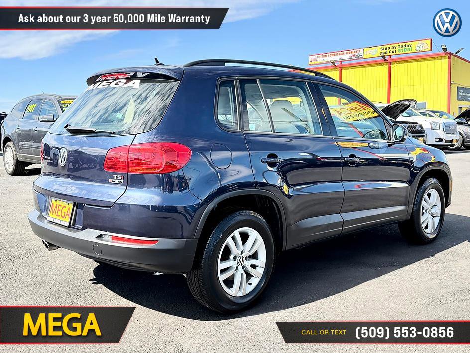 Used 2016 Volkswagen Tiguan S image 12