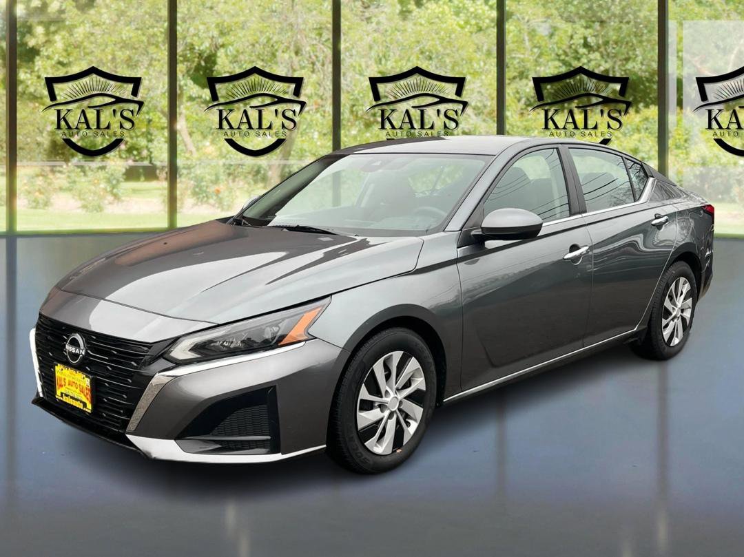 Used 2023 Nissan Altima 2.5 S image 1