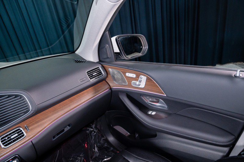 New 2026 Mercedes-Benz GLS 450 4MATIC image 26