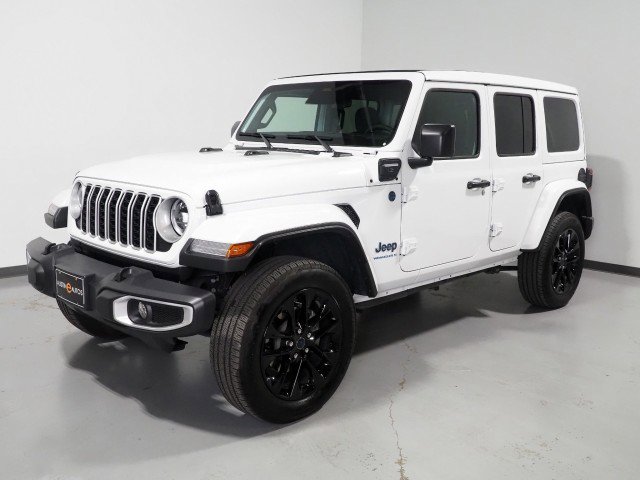 Used 2025 Jeep Wrangler 4xe Sahara w/ Safety Group AWD/4WD image 11