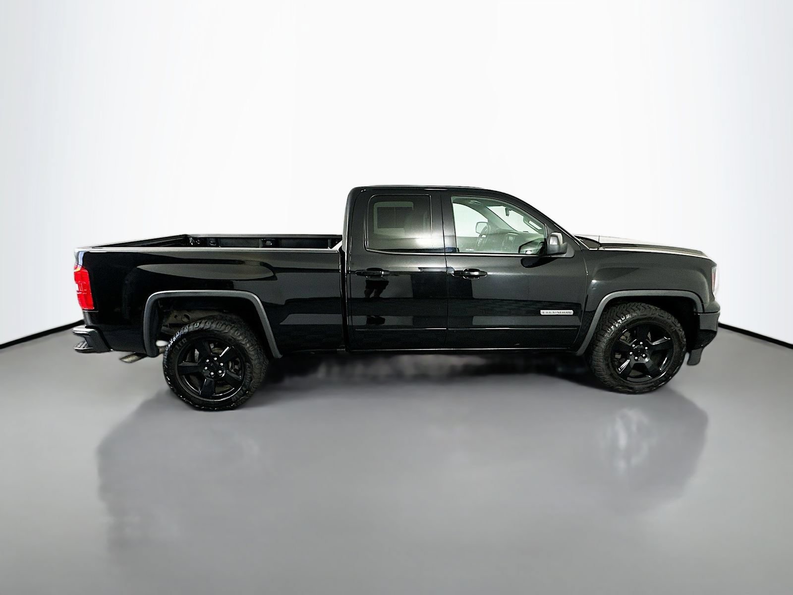 Used 2017 GMC Sierra 1500 2WD Double Cab w/ Elevation Edition image 8