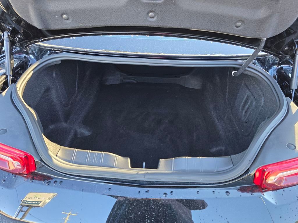 Used 2024 Chevrolet Camaro LT w/ Technology Package image 23