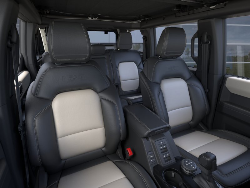 New 2026 Ford Bronco Outer Banks image 10