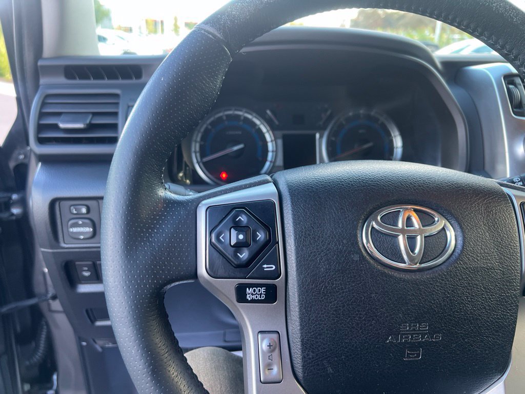 Used 2017 Toyota 4Runner SR5 RWD image 23