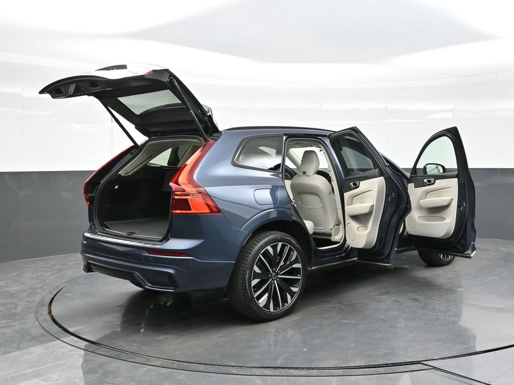 New 2026 Volvo XC60 B5 Ultra w/ Climate Package AWD/4WD image 45
