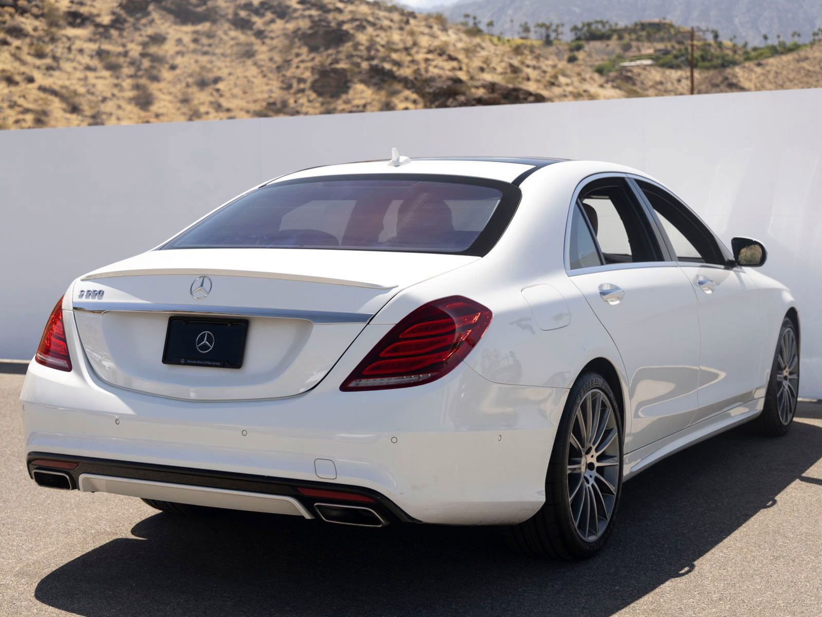 Used 2017 Mercedes-Benz S 550 Sedan image 10