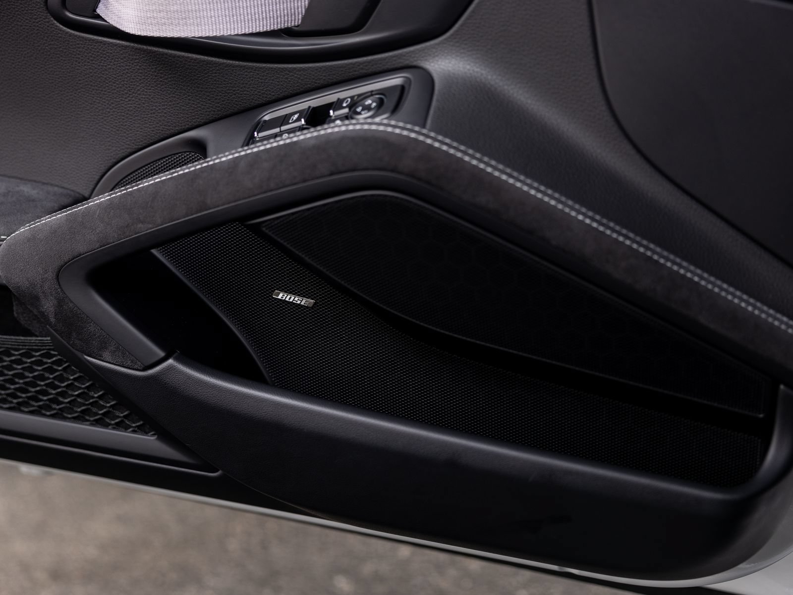 Certified 2019 Porsche 911 GT3 RS RWD image 40