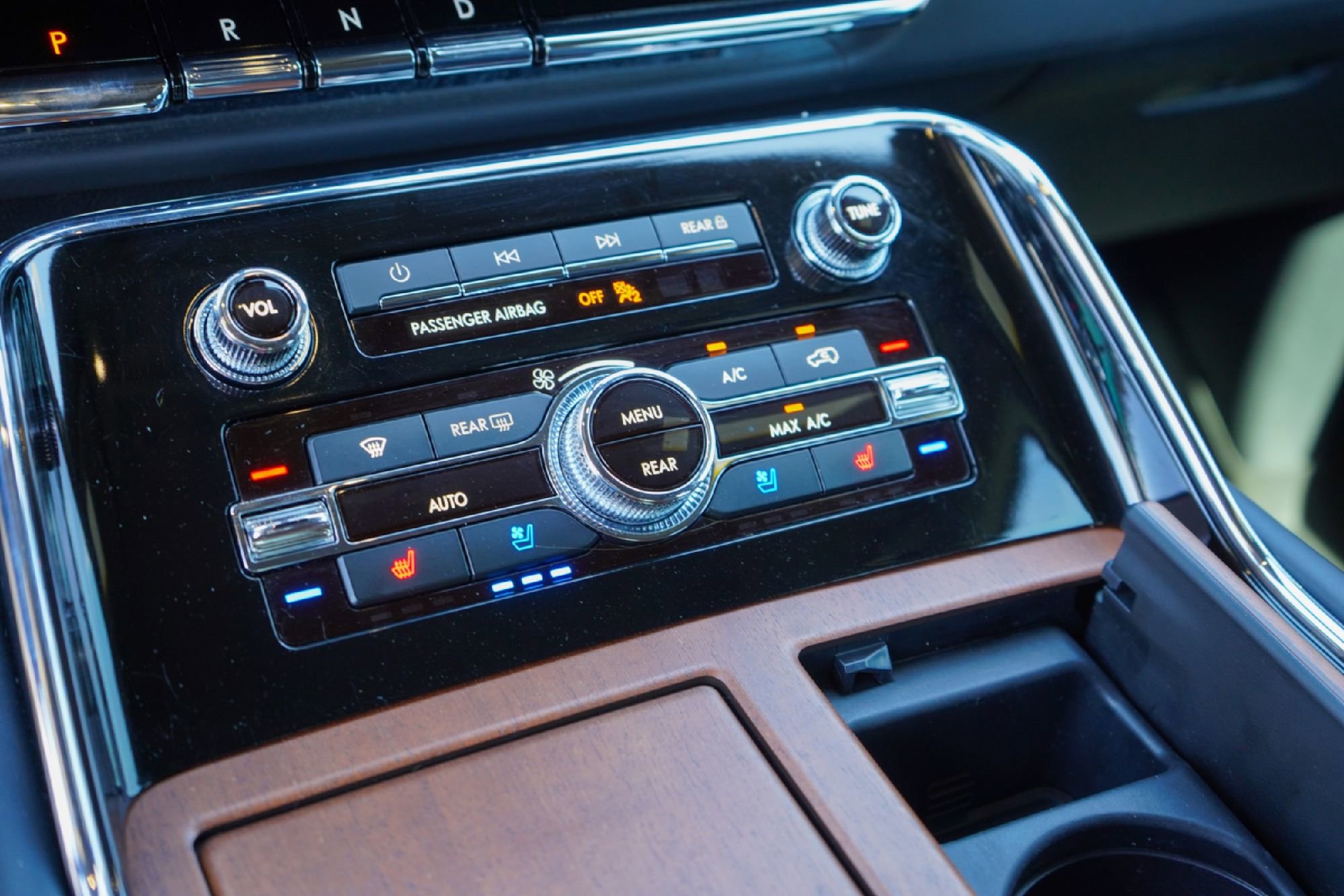 Used 2024 Lincoln Navigator Black Label image 14