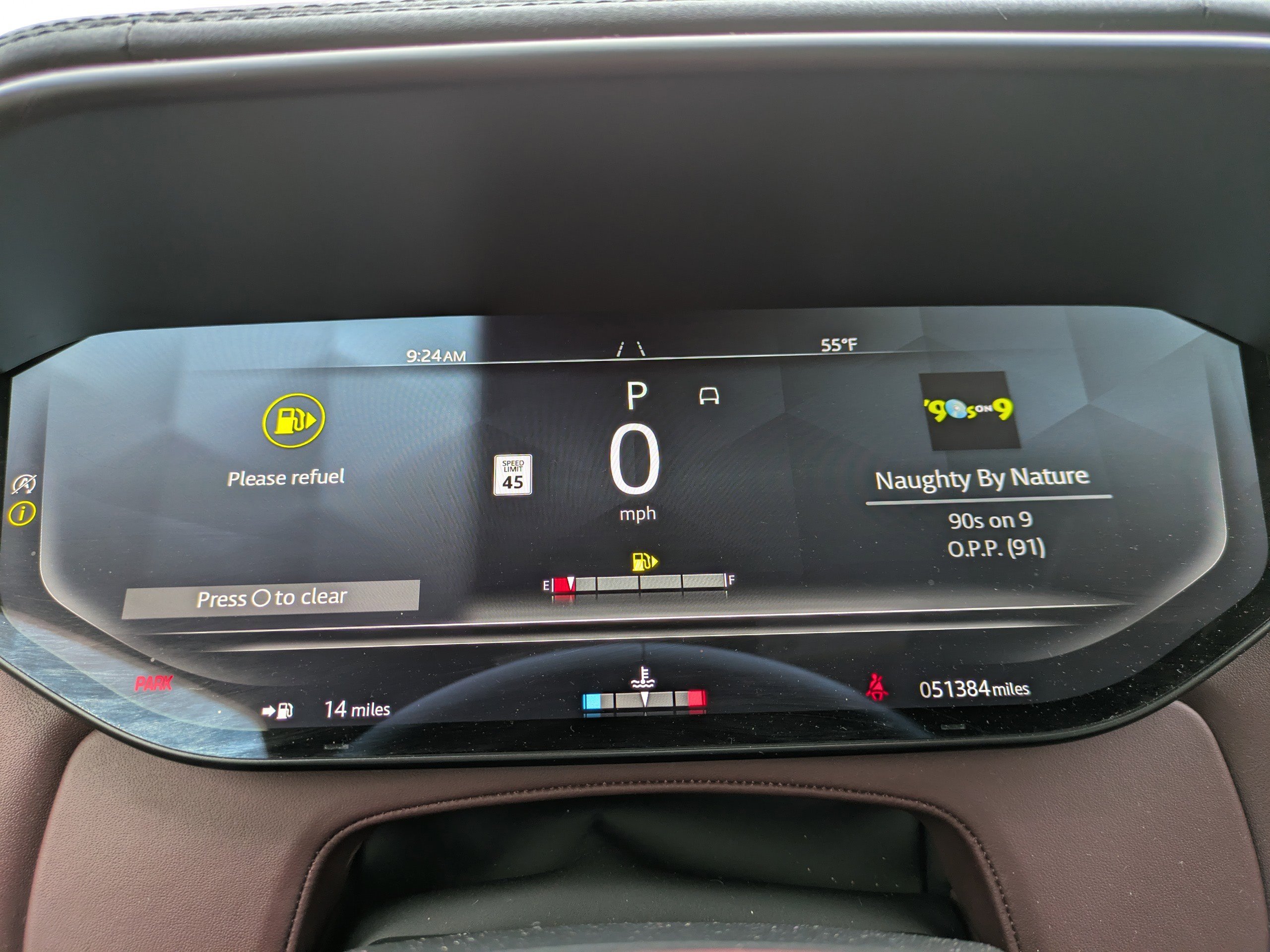 Used 2024 Land Rover Range Rover Sport Dynamic SE image 32