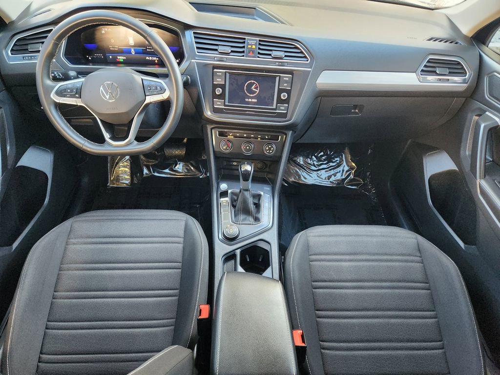 Certified 2024 Volkswagen Tiguan S AWD/4WD image 10