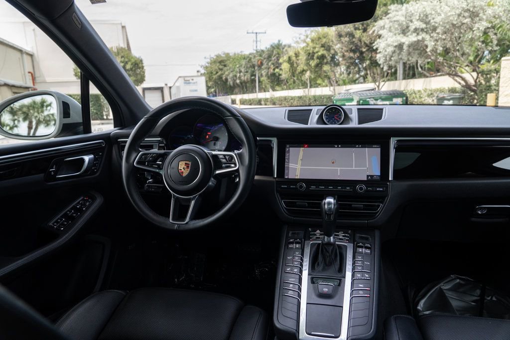 Used 2019 Porsche Macan S AWD/4WD image 19
