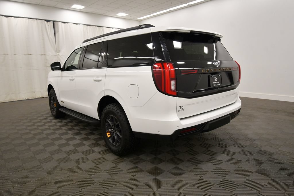 Used 2025 Ford Expedition Tremor AWD/4WD image 5