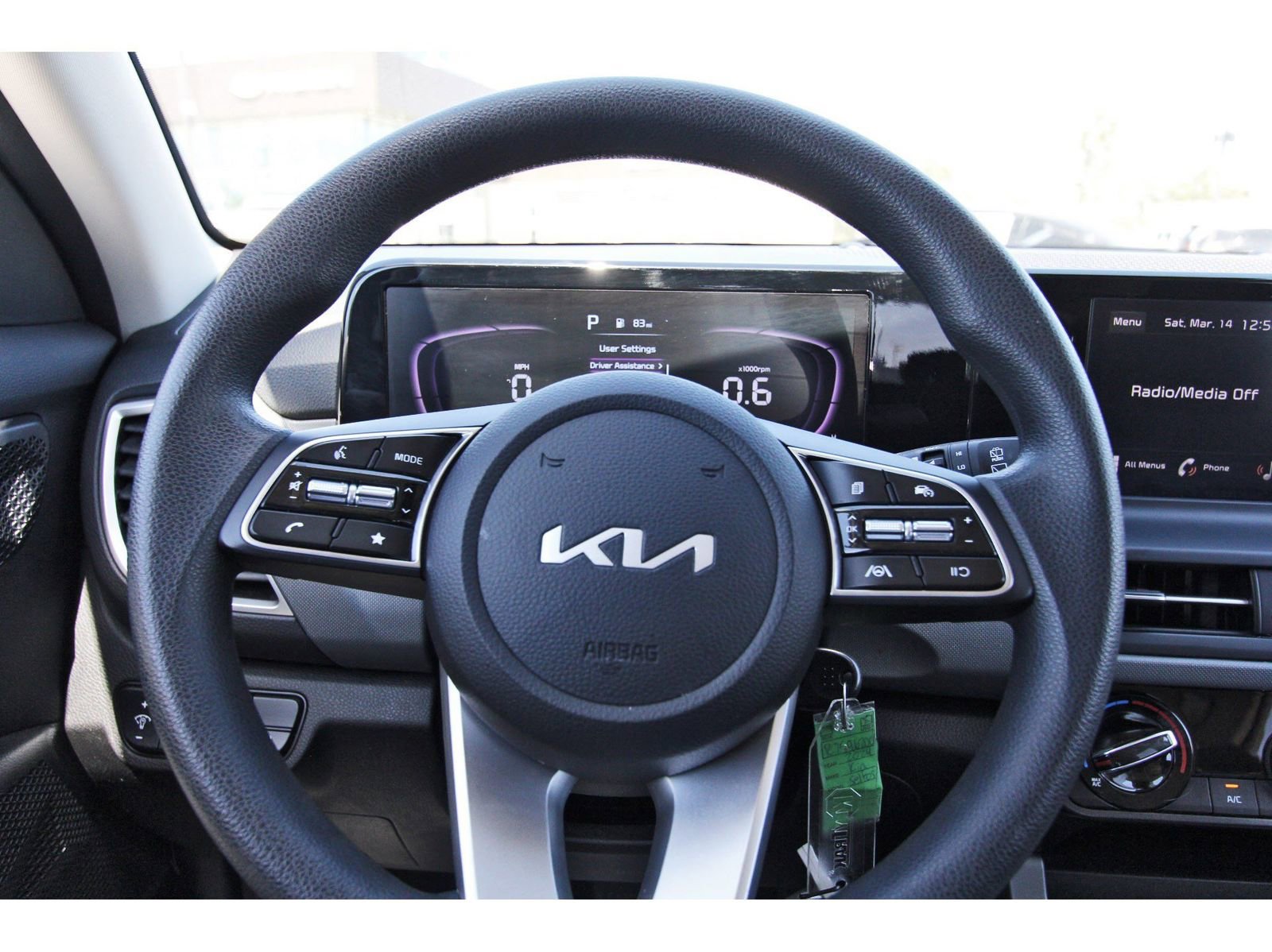 Used 2024 Kia Seltos LX image 16