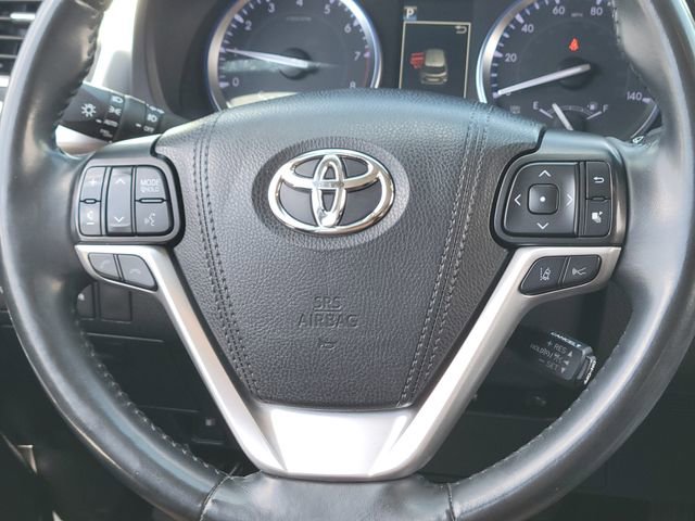 Used 2019 Toyota Highlander Limited AWD/4WD image 14
