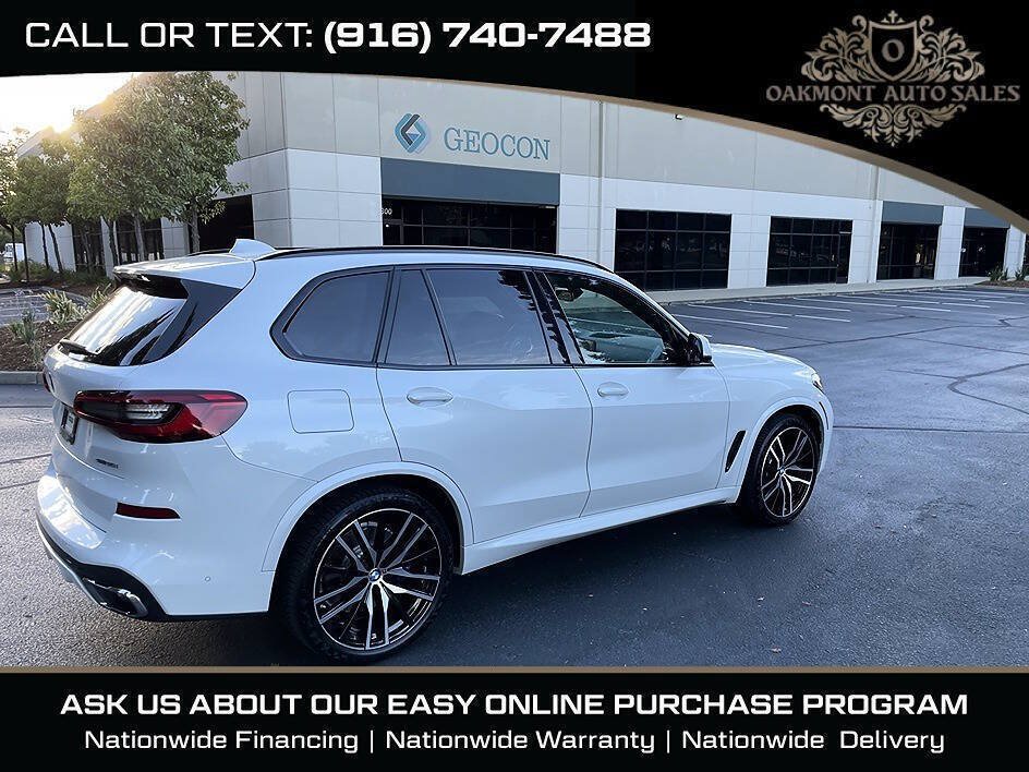 Used 2019 BMW X5 xDrive50i w/ M Sport Package AWD/4WD image 9