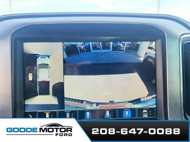 Used 2021 GMC Sierra 2500 SLT w/ SLT Premium Package image 18