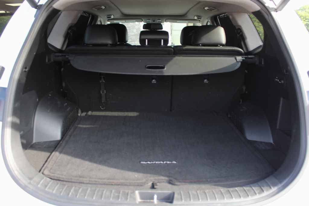 Used 2019 Hyundai Santa Fe Limited FWD image 8