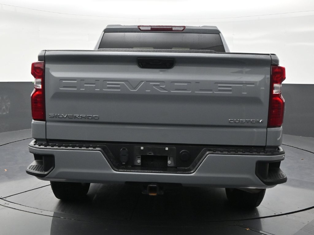 Used 2024 Chevrolet Silverado 1500 Custom RWD image 4