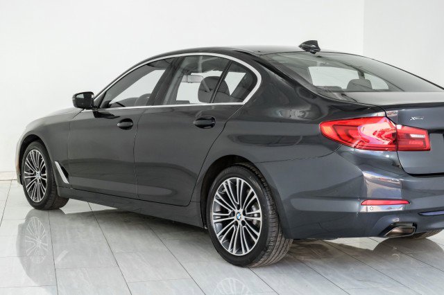 Used 2020 BMW 540i xDrive image 65