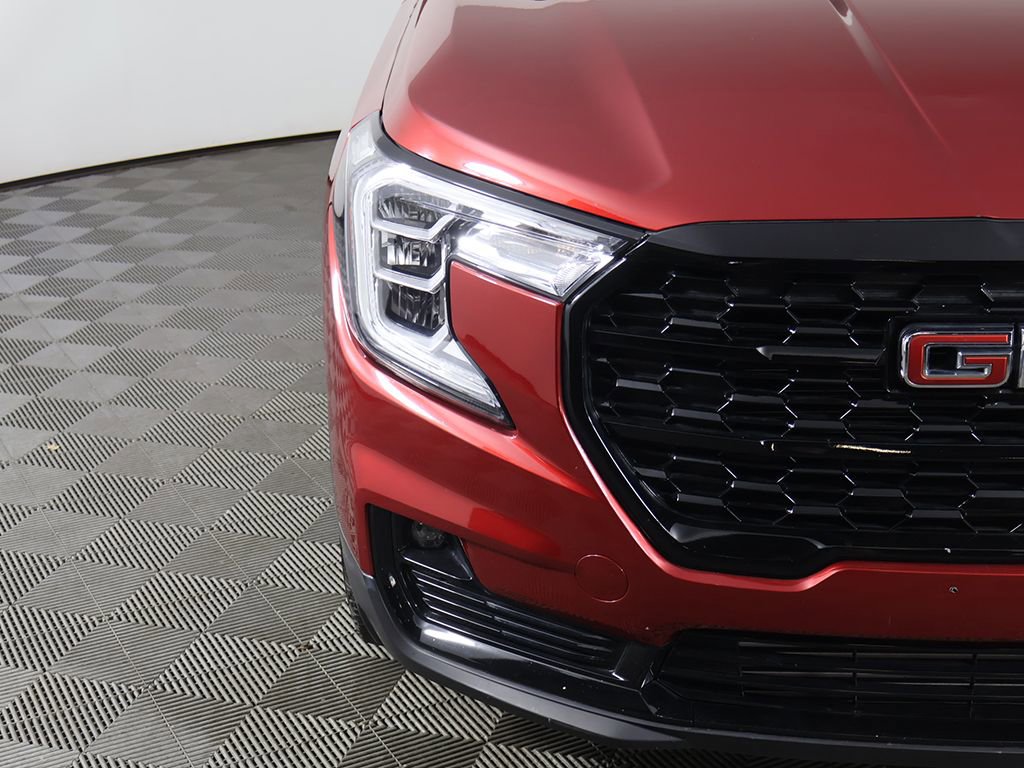 Used 2023 GMC Terrain AT4 AWD/4WD image 12
