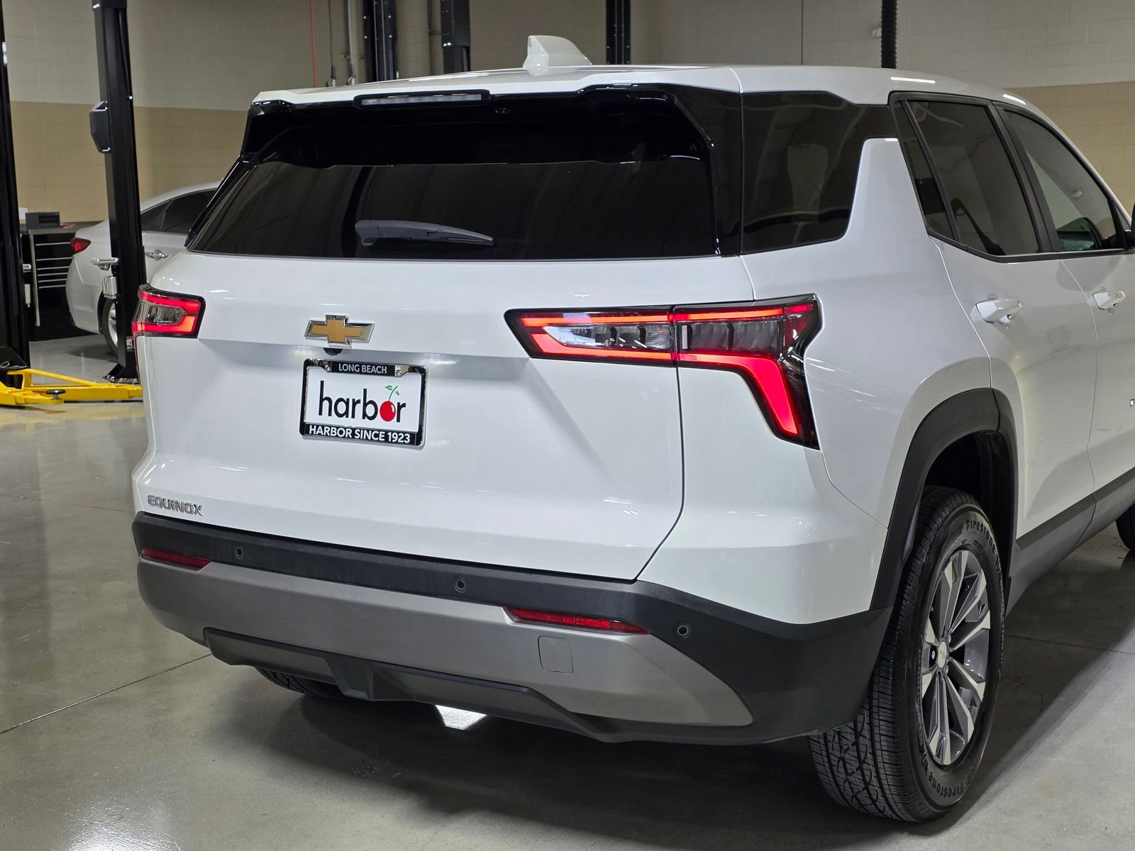 Used 2025 Chevrolet Equinox LT image 11