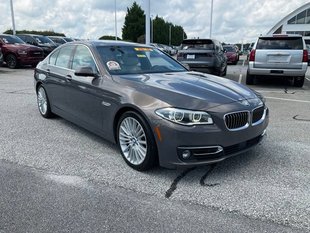 Used 2015 BMW 550i Sedan RWD image 3