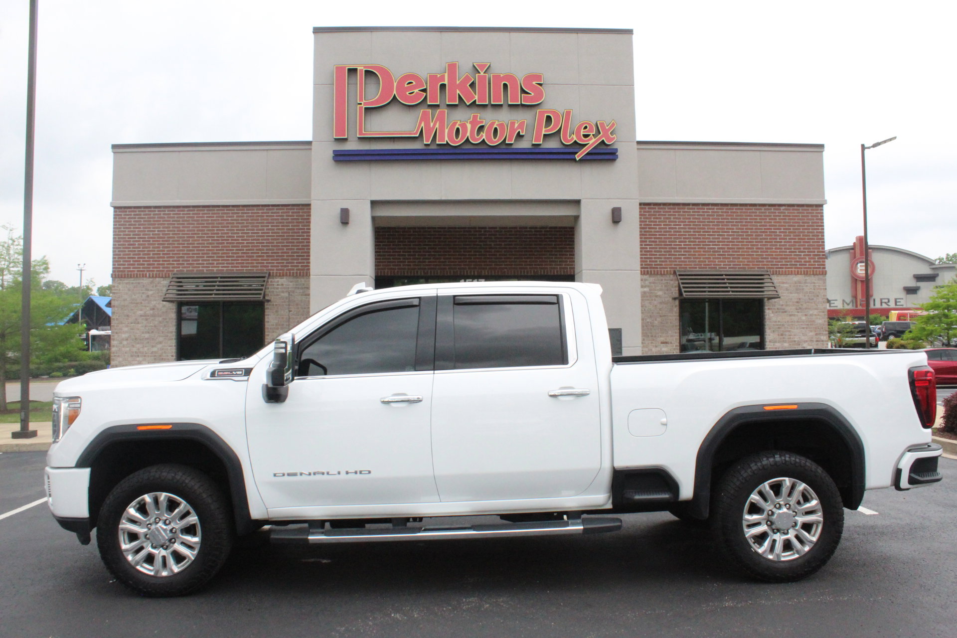 Used 2022 GMC Sierra 2500 Denali w/ Snow Plow Prep/Camper Package AWD/4WD image 10