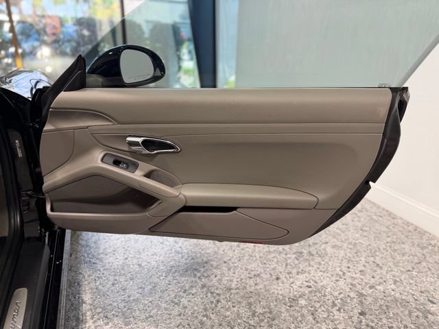 Used 2015 Porsche Cayman RWD image 34