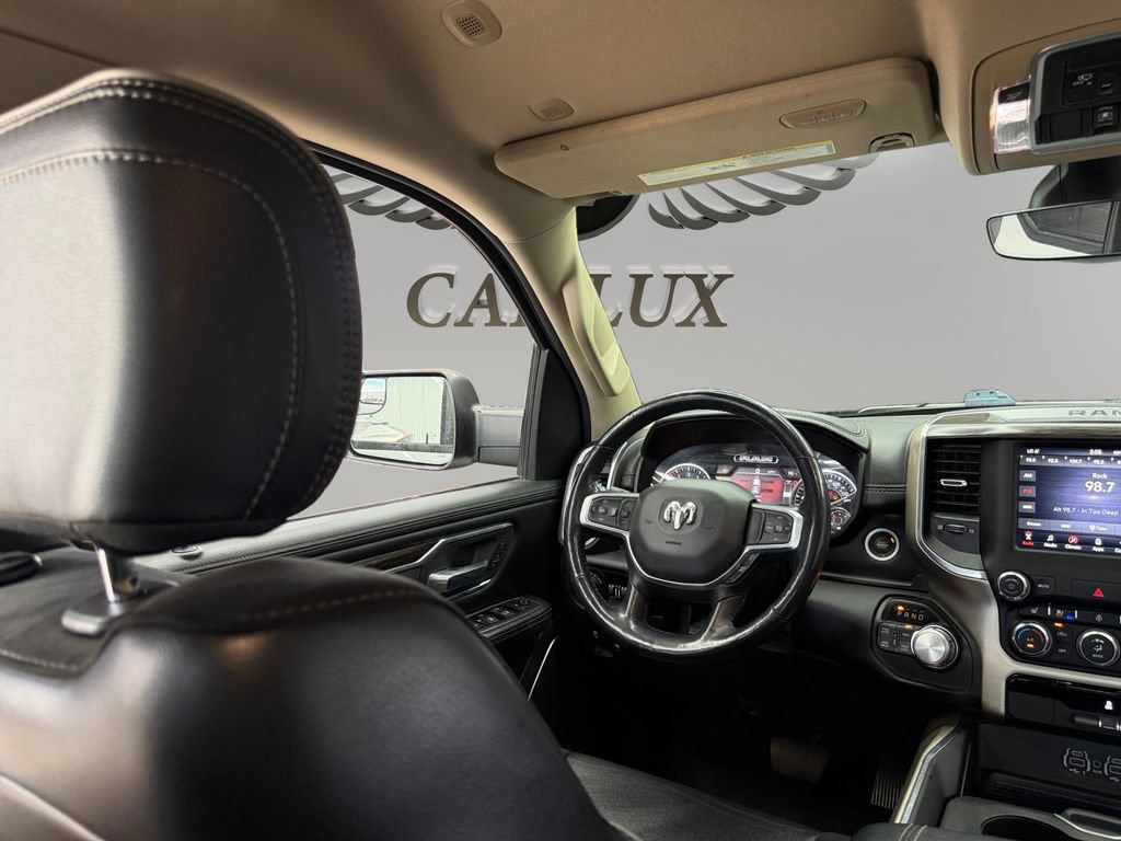 Used 2020 RAM 1500 Laramie AWD/4WD image 27