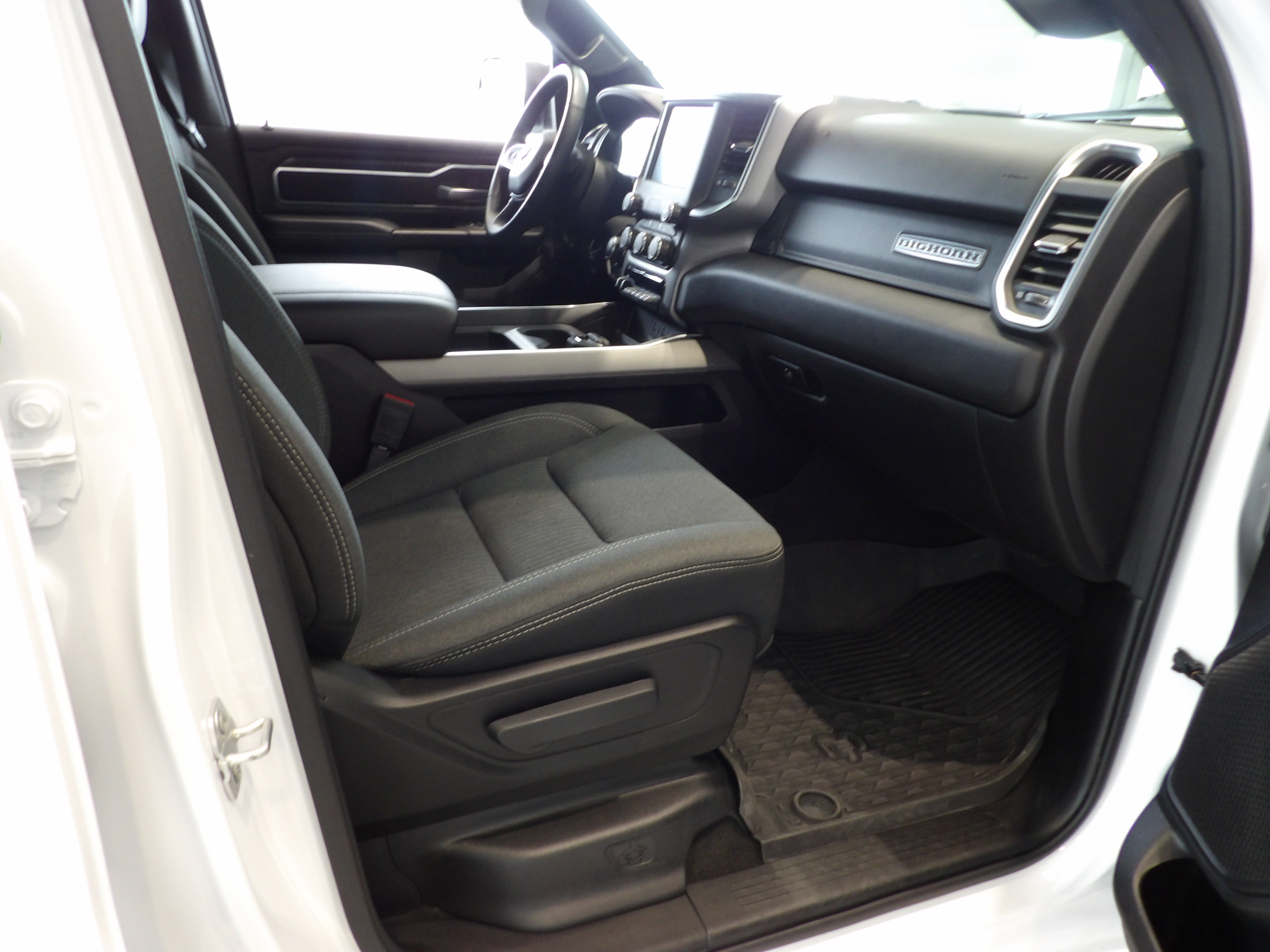 Used 2024 RAM 1500 Big Horn AWD/4WD image 22