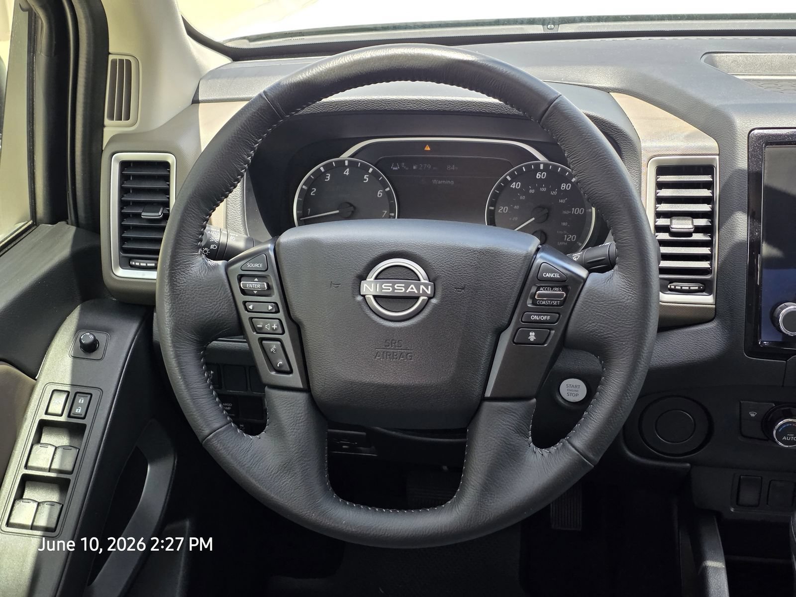 Used 2022 Nissan Frontier SV w/ Technology Package RWD image 26