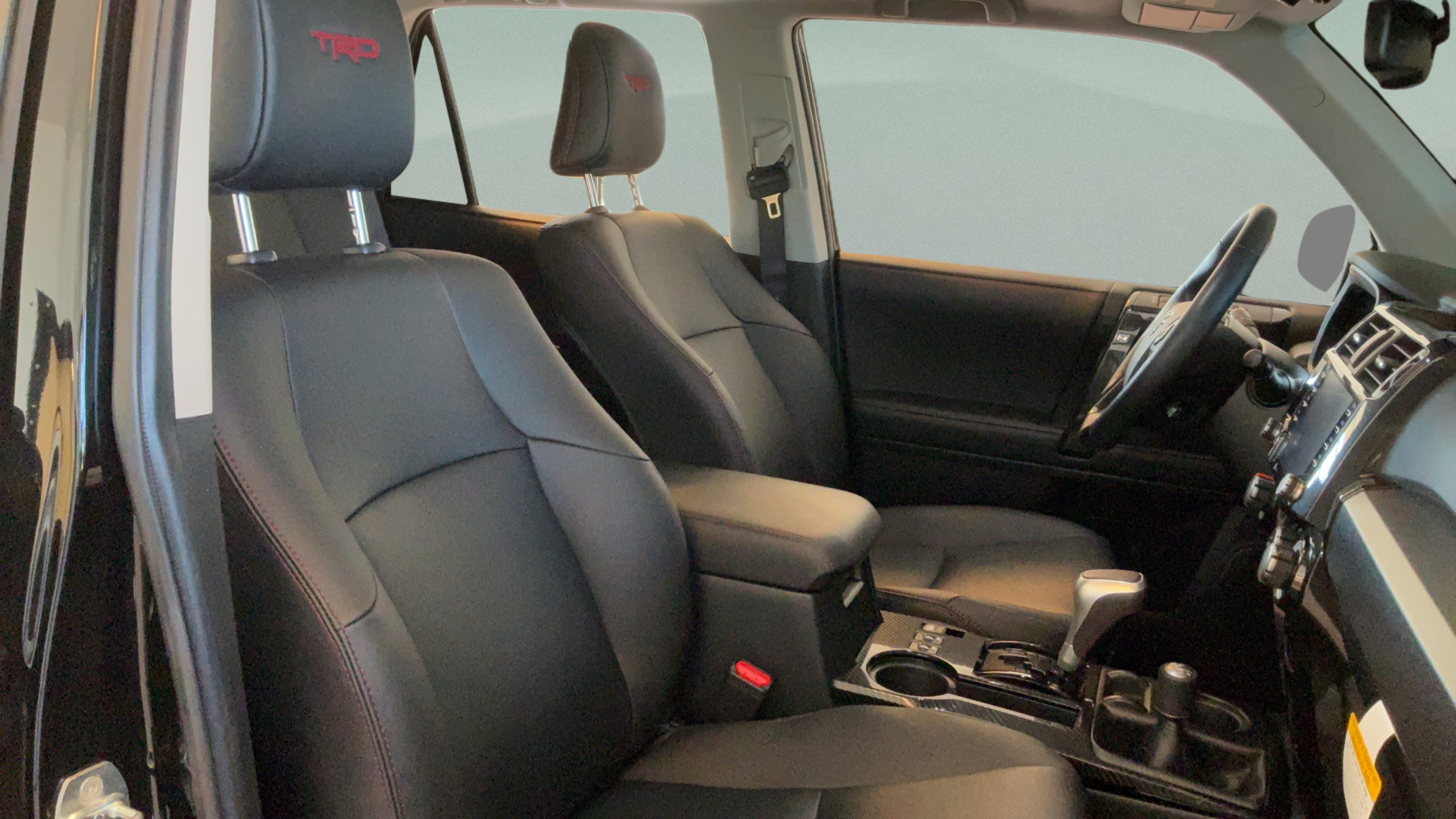 Certified 2023 Toyota 4Runner TRD Off-Road Premium w/ Moonroof Package AWD/4WD image 46