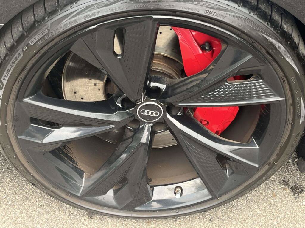 Used 2021 Audi RS 7 Sportback AWD/4WD image 14