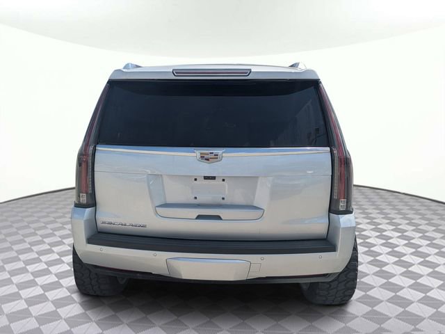 Used 2020 Cadillac Escalade Luxury image 4