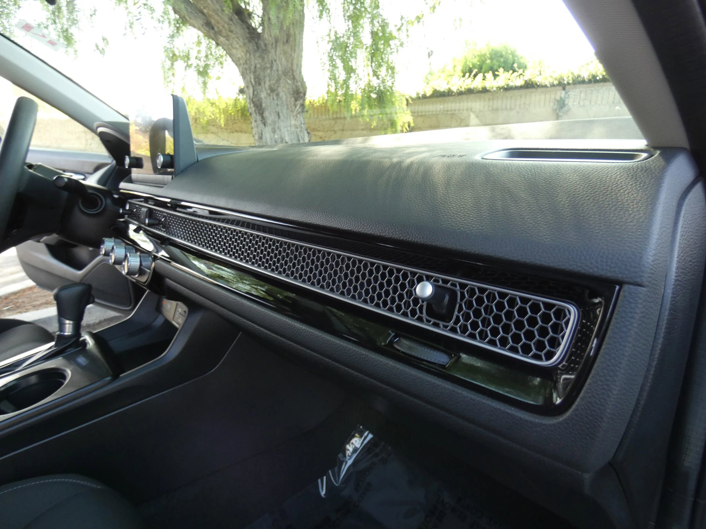 Used 2022 Honda Civic LX image 29