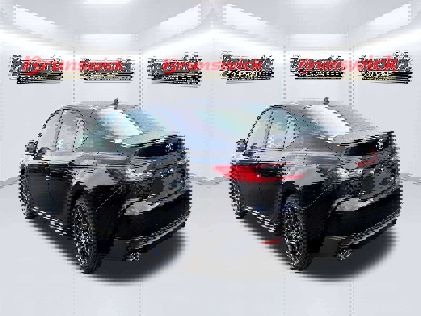 New 2026 Toyota Camry SE image 4