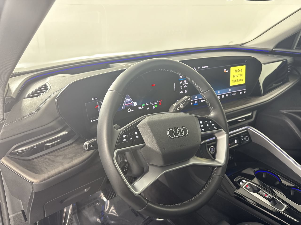 Used 2025 Audi Q5 Premium Plus w/ Premium Plus AWD/4WD image 23