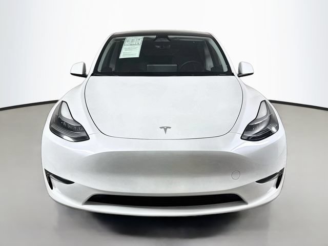Used 2024 Tesla Model Y 2WD image 2