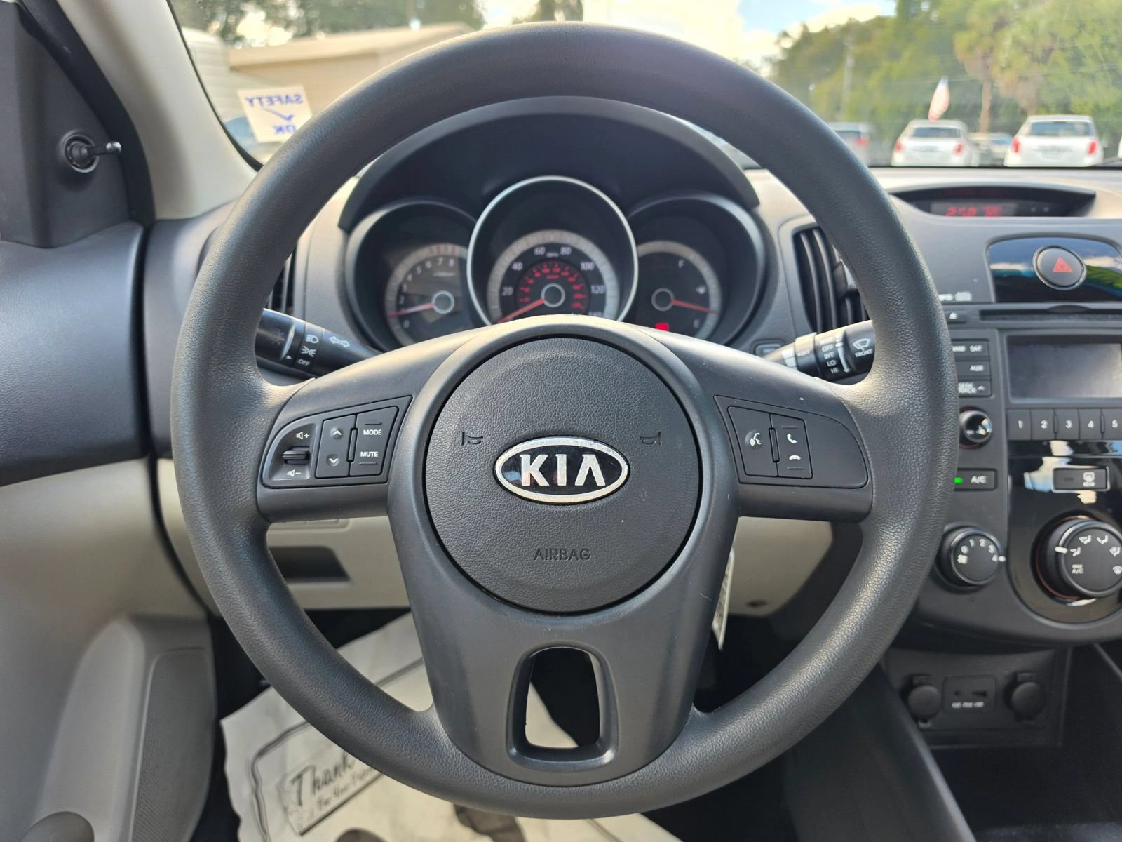 Used 2012 Kia Forte LX FWD image 10